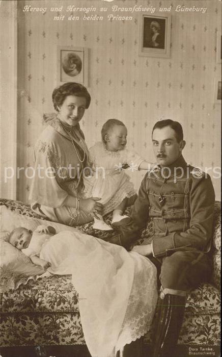 Adel Braunschweig Herzog Friedrich Ernst August Herzogin Viktoria Luise Prinzen