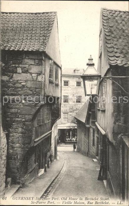 Guernsey Channel Islands Strassenpartie Berthelot Street
