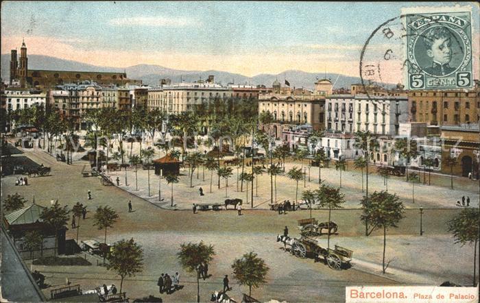 Barcelona Cataluna Plaza de Palacio