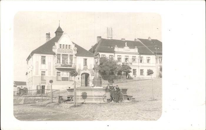 Nepomuk Pomuk Restaurant Pivovar Sporitelna Brunnen