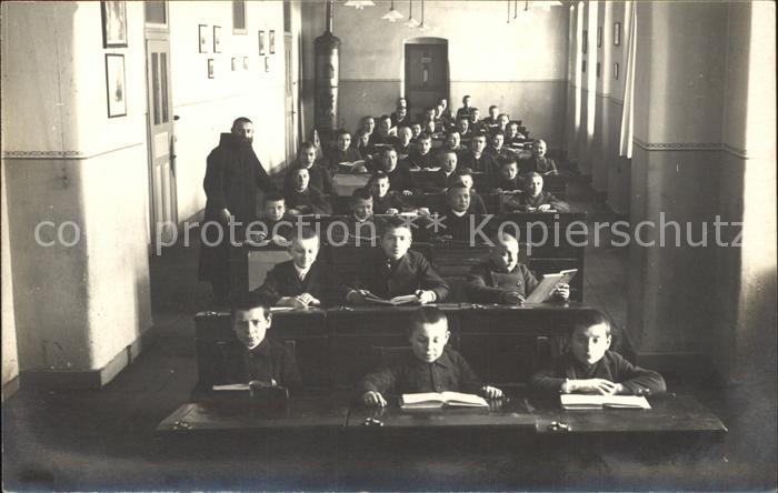 Kolitzheim Benediktiner-Missionskloster St. Ludwig Schule Schueler