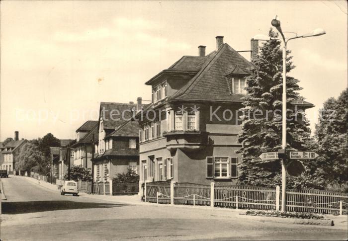 Stuetzengruen Kreuzung Wohnsiedlung