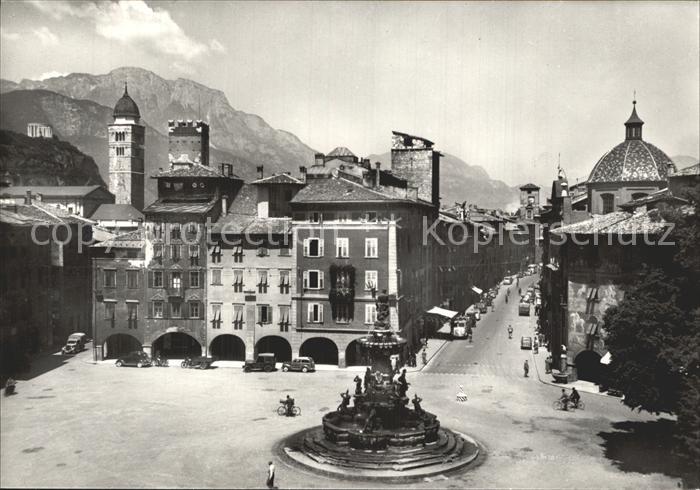 Trento Plaza C. Battisti Via Belenzani