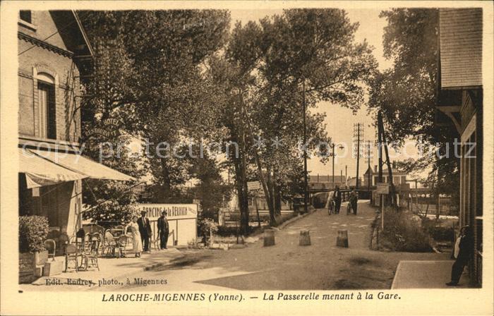Laroche Yonne Passerelle menant Gare