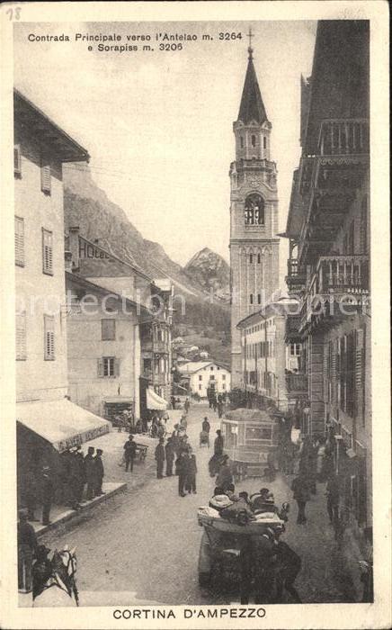 Cortina d Ampezzo Contrada Principale verso Antelao e Sor