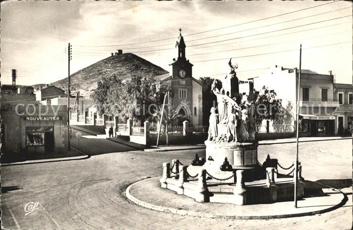 Marnia Monument aux Morts et l'Eglise