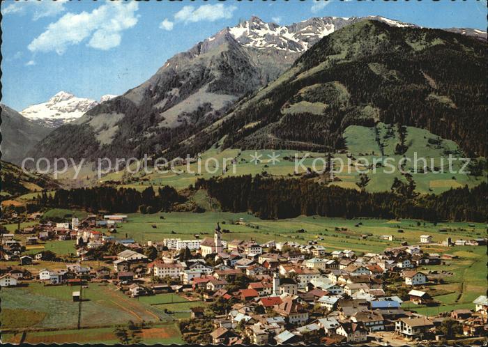Mittersill Oberpinzgau gegen den Pihaper und Tauernkogel Fliegeraufnahme