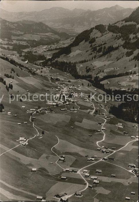 Mittelberg Kleinwalsertal Fliegeraufnahme