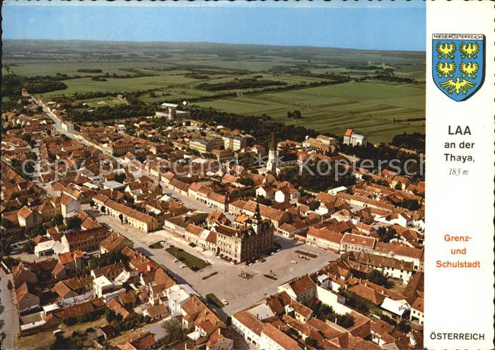 Laa Thaya Stadtmauer Pfarrhof Wasserburg