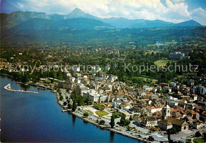 Evian-les-Bains Haute Savoie Fliegeraufnahme Lac Leman