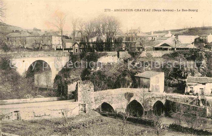 Argenton-Chateau Le Bas-Bourg