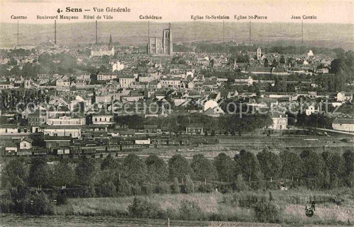 Sens 89 Kathedrale Rathaus