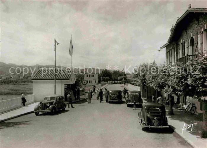 Hendaye Pyrenees Atlantiques La frontiere au pont International
