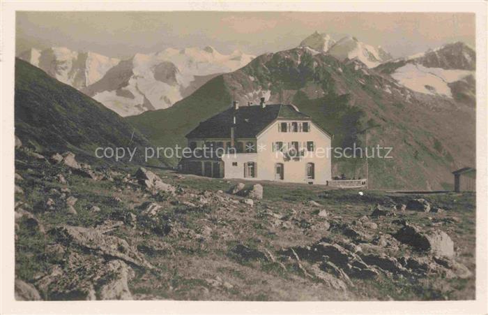 Muottas Muraigl Muottas Murail 2453m GR Hotel Muottas Muraigl mit Berninakette