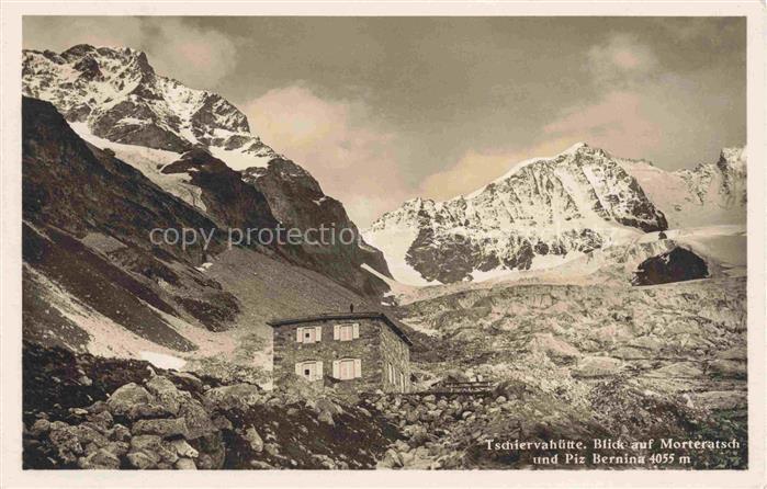 Tschiervahuette 2580m Piz Roseg GR mit Morteratsch und Piz Bernina