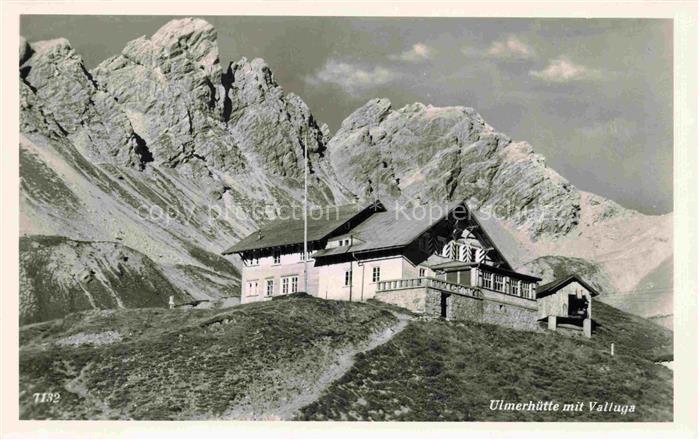 Ulmerhuette Ulmer-Huette 2280m Vorarlberg AT Berghuette mit Valluga