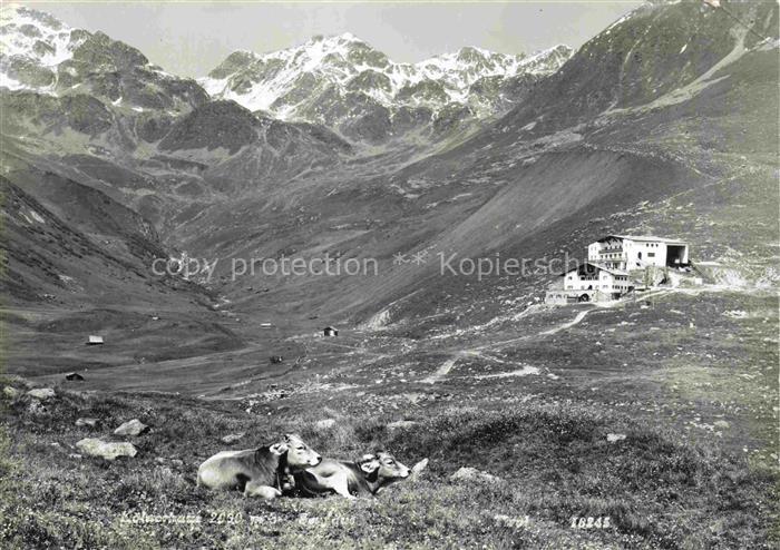 Koelnerhuette 2325m Rifugio Coronelle Dolomiti IT Panorama Berghuette Dolomiten