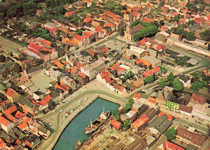 HUSUM  Nordfriesland Norsee Schleswig-Holstein Fliegeraufnahme