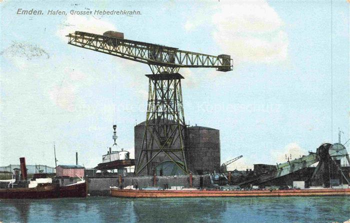 EMDEN  Ostfriesland Hafen Grosser Hebedrehkran