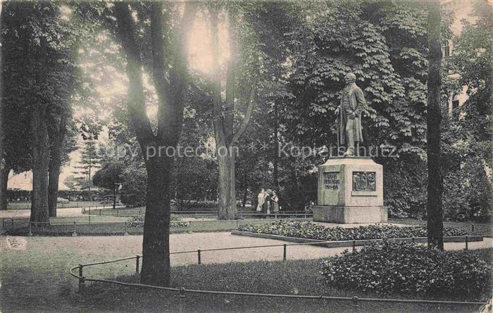 LoeRRACH Baden BW Hebel-Park mit Hebel-Denkmal Statue Pruefstempel