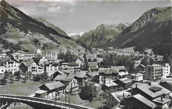 Klosters-Serneus GR Panorama Blick gegen Silvrettagruppe