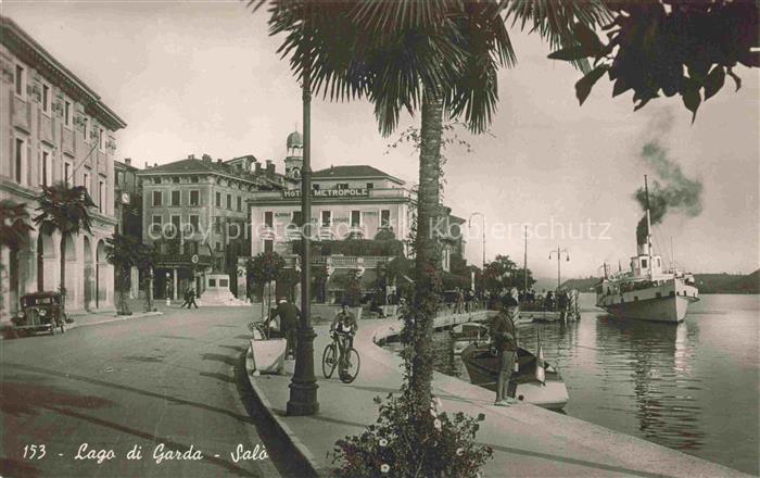 SALO Lago di Garda IT Uferpromenade Dampfer Anleger
