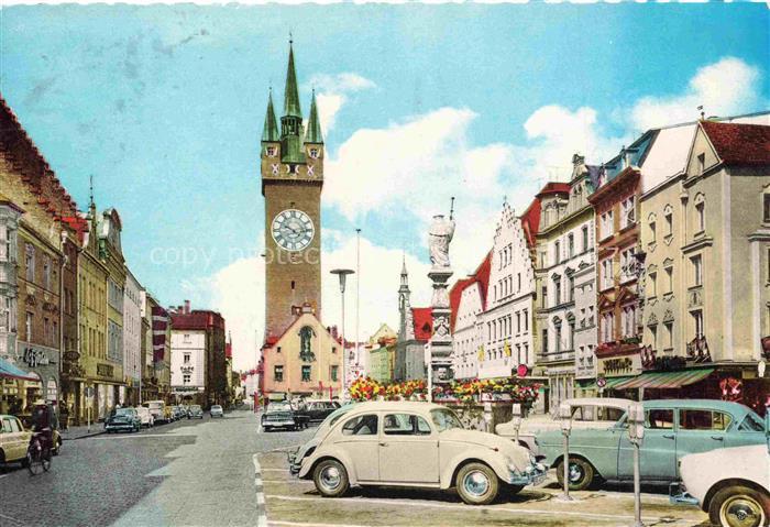 Straubing Ludwigsplatz mit Stadtturm