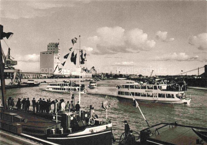 WueRZBURG Bayern Salonschiff Undine Salonschiff Moritz Fraenkische Personenschif