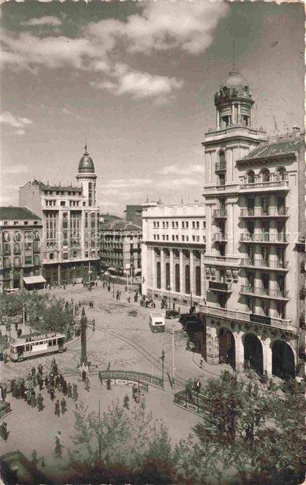 ZARAGOZA Saragossa ES Vista parcial de la Plaza de Espana