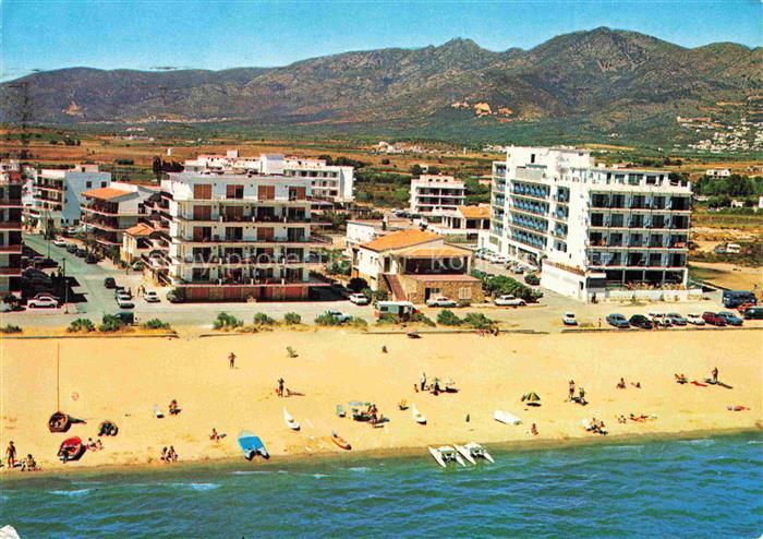 Rosas Costa Brava Cataluna ES Strandpartie Fliegeraufnahme