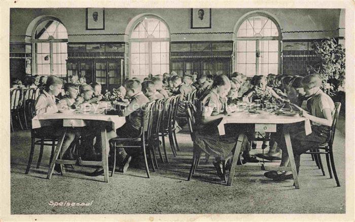 HAFFKRUG SCHARBEUTZ Ostseebad Kindererholungsheim Produktion Speisesaal