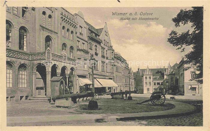 WISMAR Mecklenburg Markt mit Hauptwache