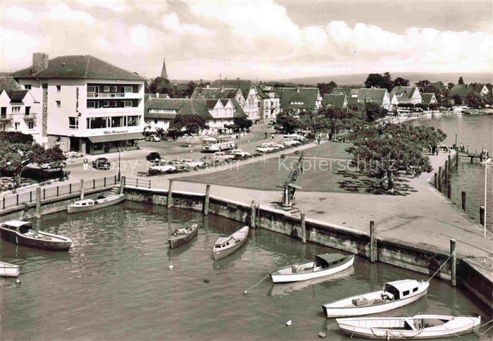 Langenargen Bodensee Uferstrasse am See Hafen