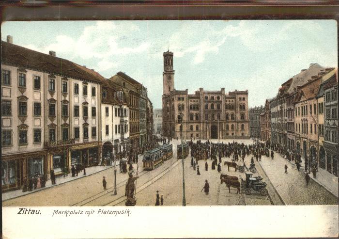 Zittau Marktplatz mit Platzmusik Strassenbahn