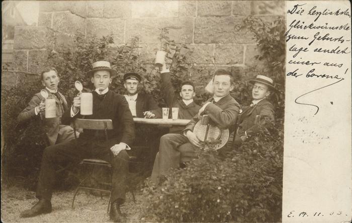 Elberfeld Wuppertal Männer Bier trinken