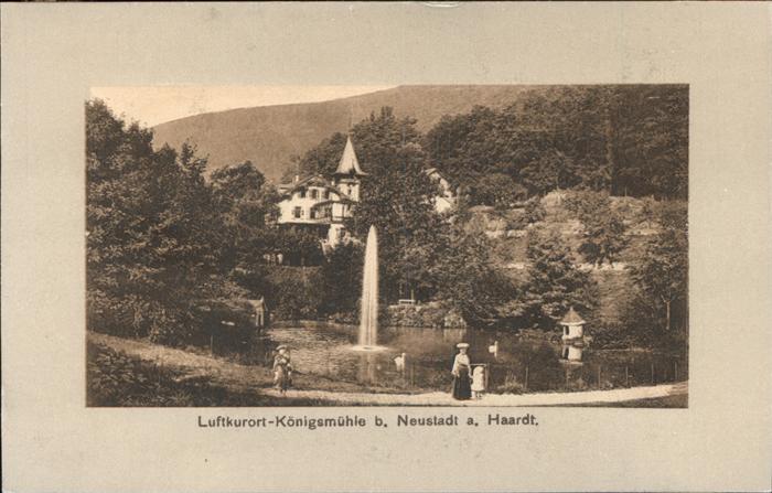 Koenigsmuehle Neustadt Weinstrasse Luftkurort Springbrunnen