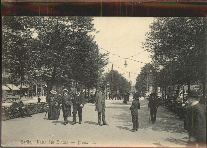 BERLIN  CITY Unter den Linden Promenade