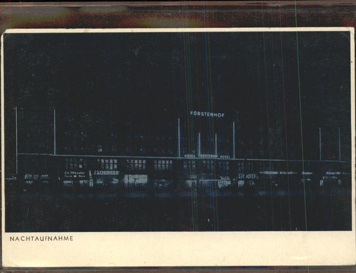 BERLIN  CITY Der Fuerstenhof bei Nacht