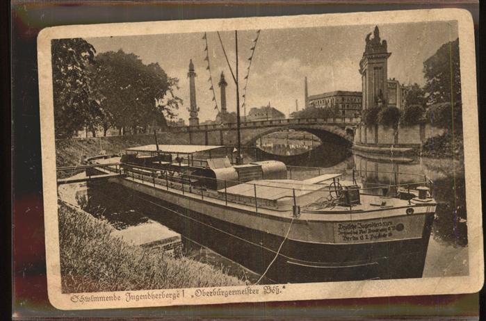 BERLIN  CITY Schwimmende Jugendherberge I