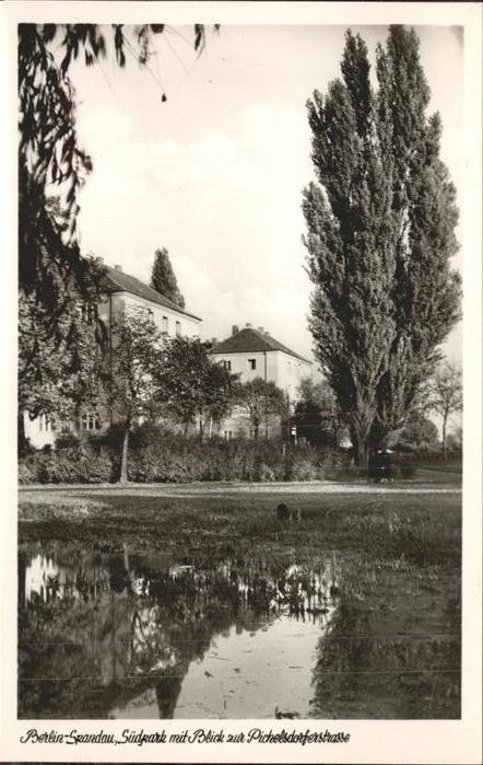 Spandau Südpark Pichelsdorferstrasse