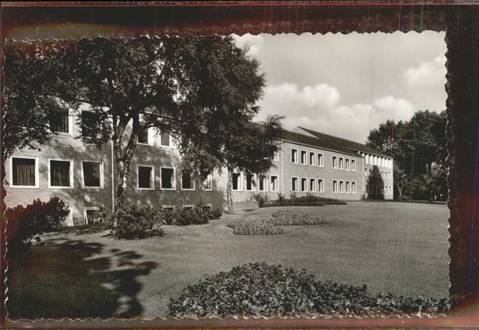 Neumuenster Schleswig-Holstein Textil-Fachschule