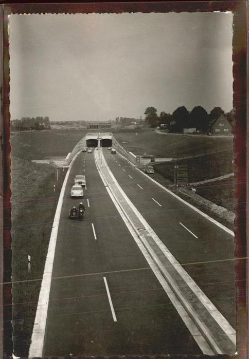 Rendsburg Schleswig-Holstein Holsteintunnel Autos