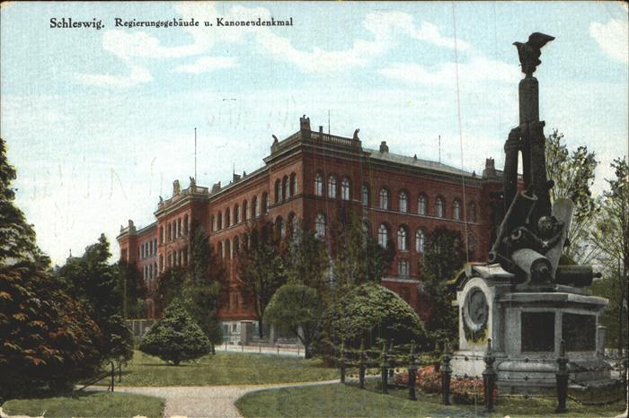 Schleswig Holstein Regierungsgebäude Kanonendenkmal