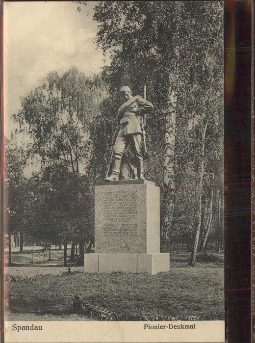 Denkmal Pionier Denkmal Spandau