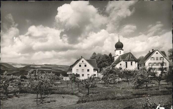 Kappel Lenzkirch Ortsansicht mit Kirche Pension Straub K