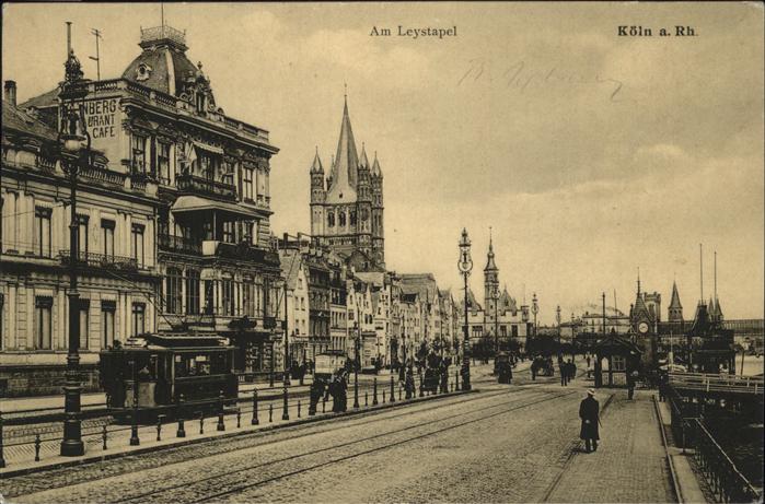 Koeln Rhein Am Leystapel Strassenbahn