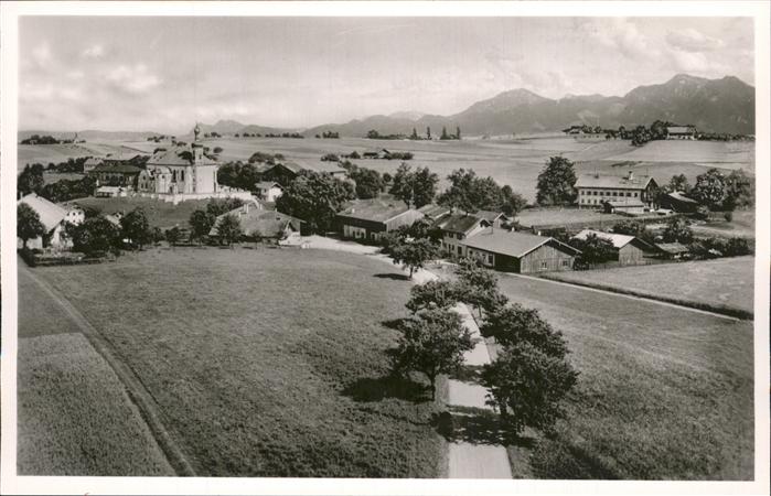 Breitbrunn Chiemsee Ortsansicht mit Kirche