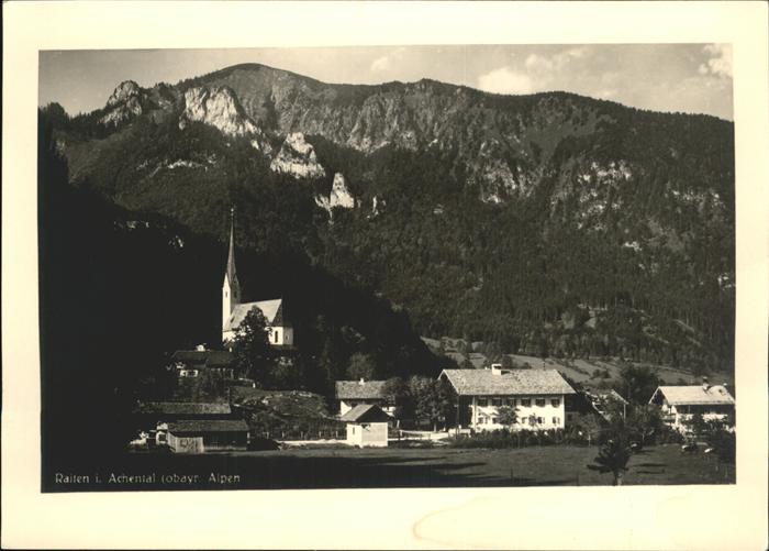 Raiten Ortsansicht mit Kirche Achental