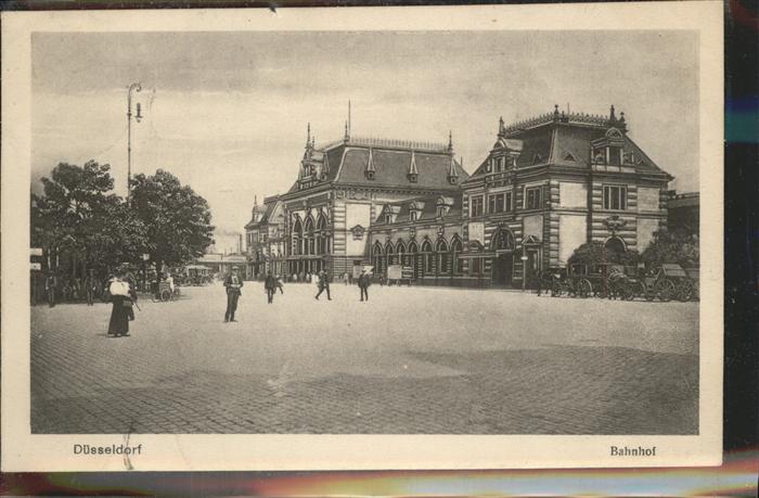 DuessELDORF  CITY Bahnhof Vorplatz