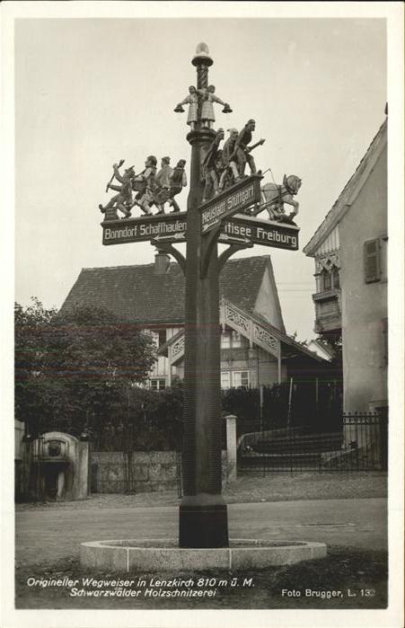 Foto Brugger L. Wegweiser Lenzkirch Schwarzwälder Holzs
